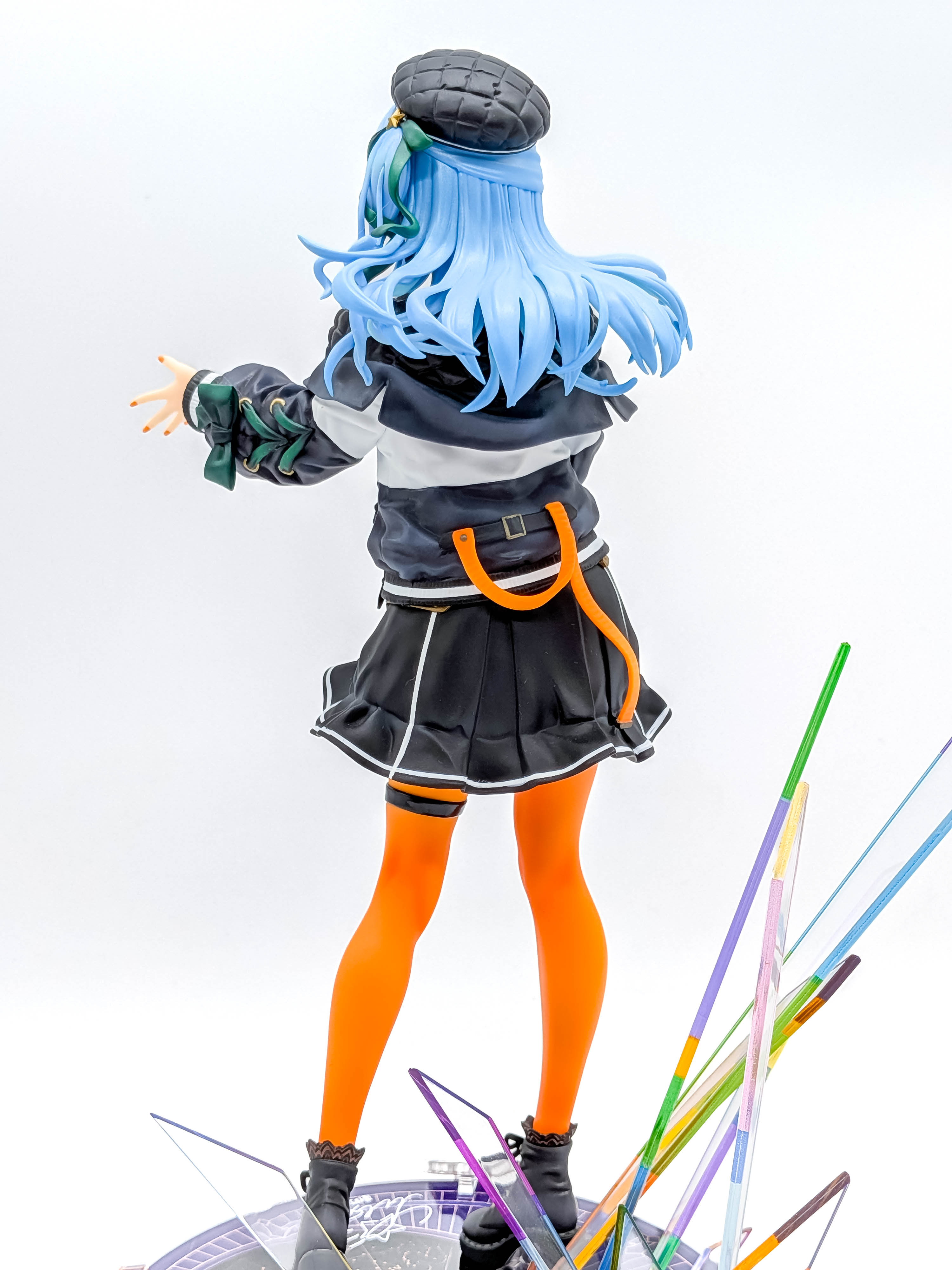 Hoshimachi Suisei figure rear blue hair jacket skirt and orange straps