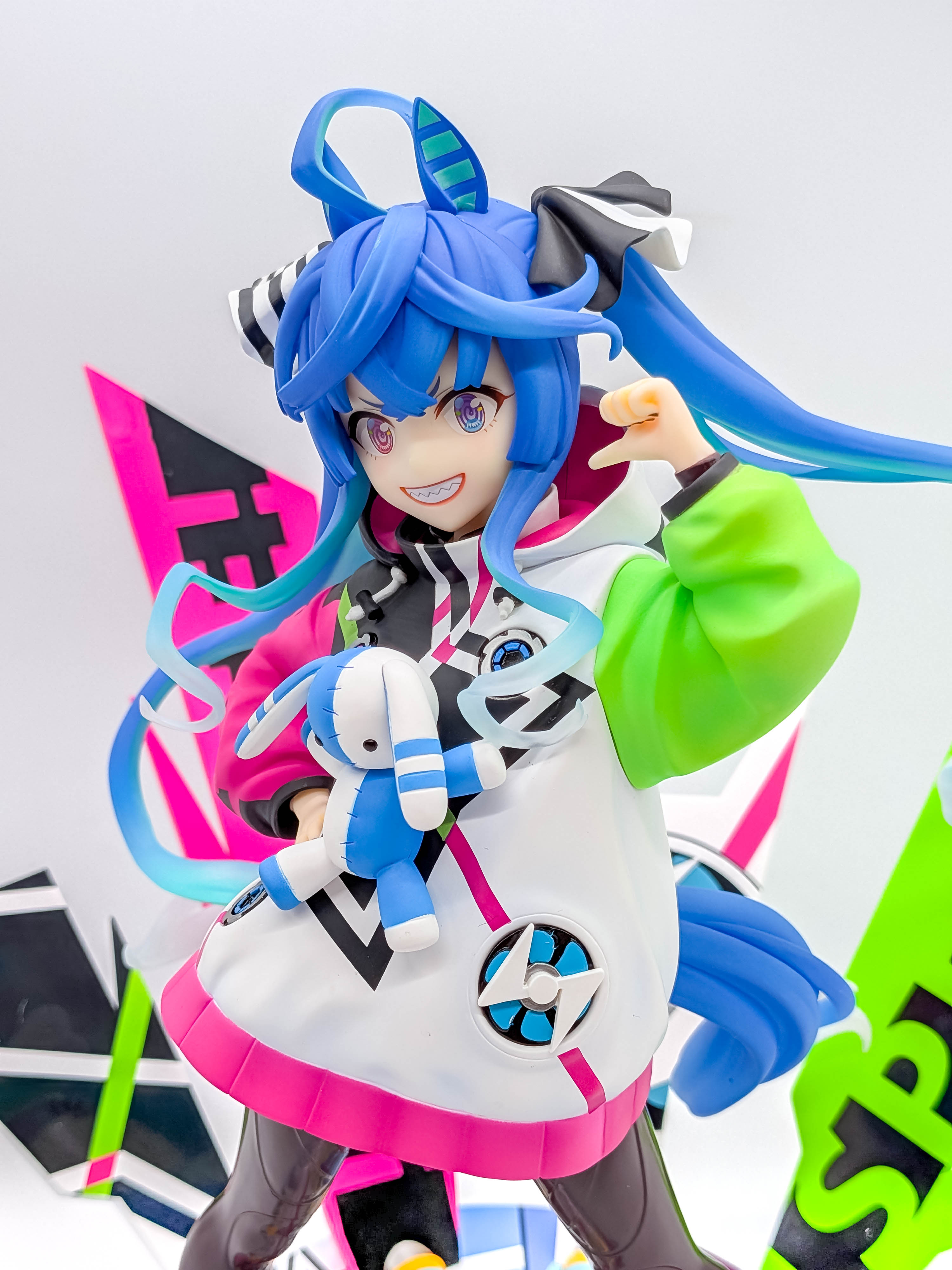 Twin Turbo figure face ears hair and upper racewear close-up